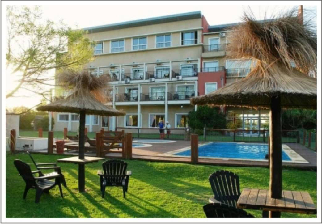 Apart Hotel Puerta del Bosque- Cabañas